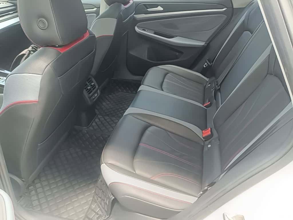 Volkswagen Lamando, 2022 17