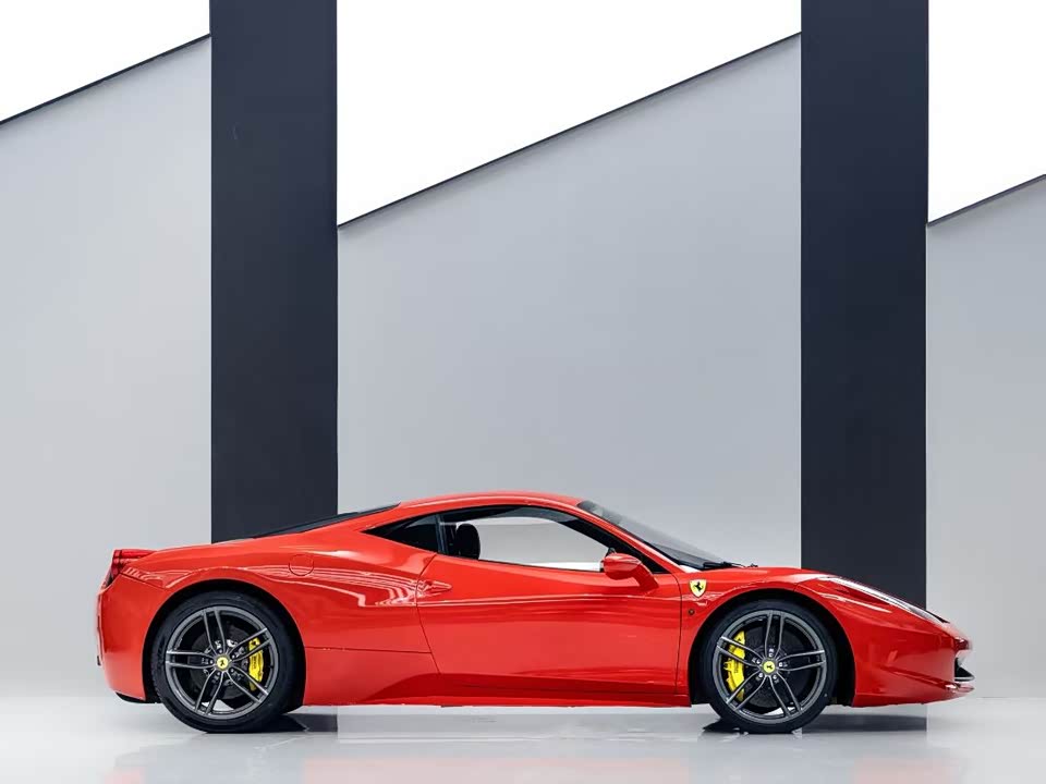 Ferrari 458