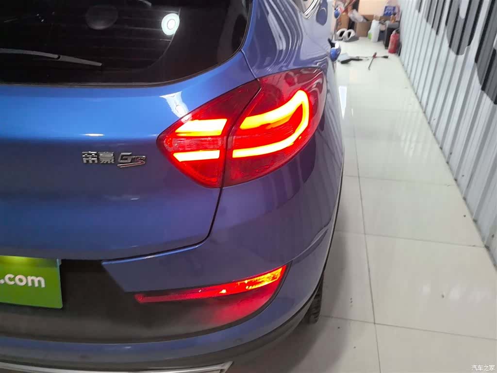 Geely Emgrand, 2017 24