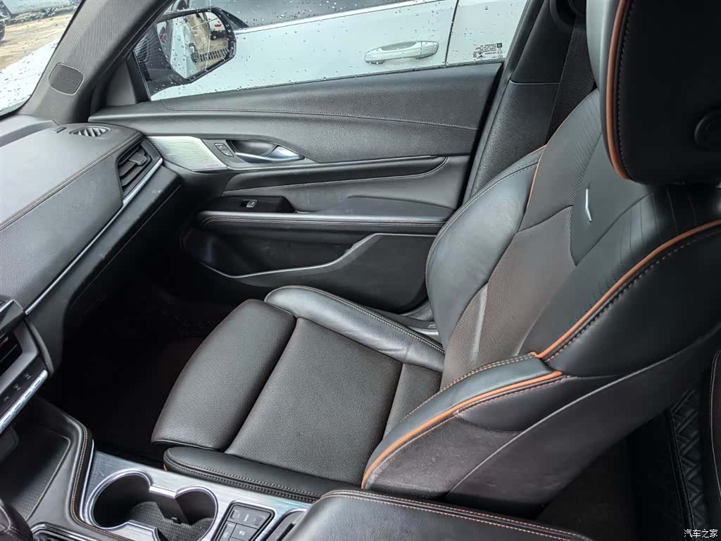 Cadillac CT4, 2020 12