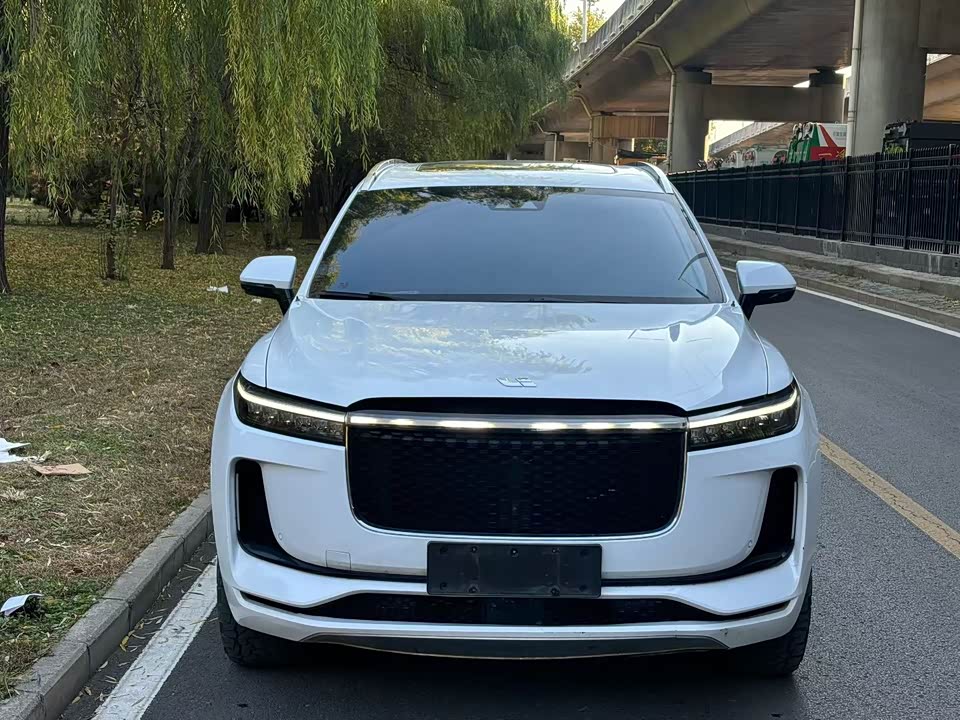 Li Auto Ideal ONE