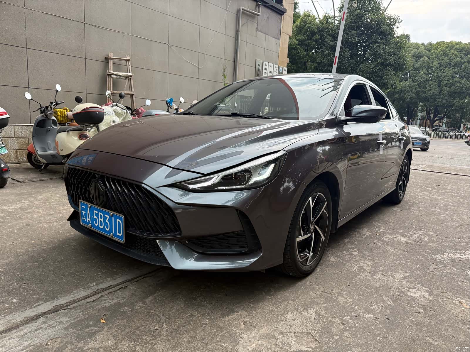 MG MG5, 2021 1