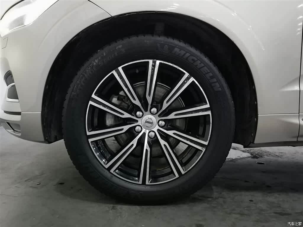Volvo XC60, 2018 17