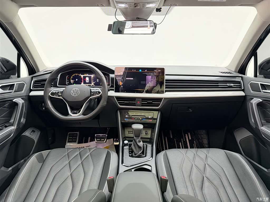 Volkswagen Tiguan L, 2024 24