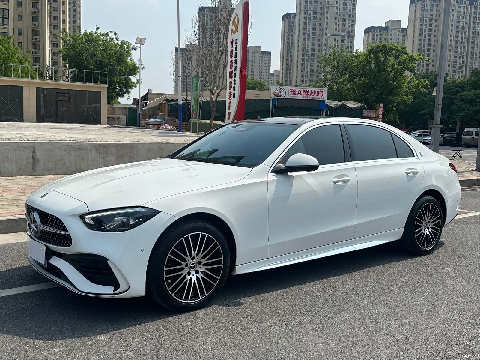 Mercedes-Benz C-Class