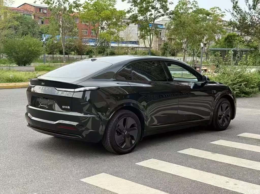 NIO L60, 2025 7