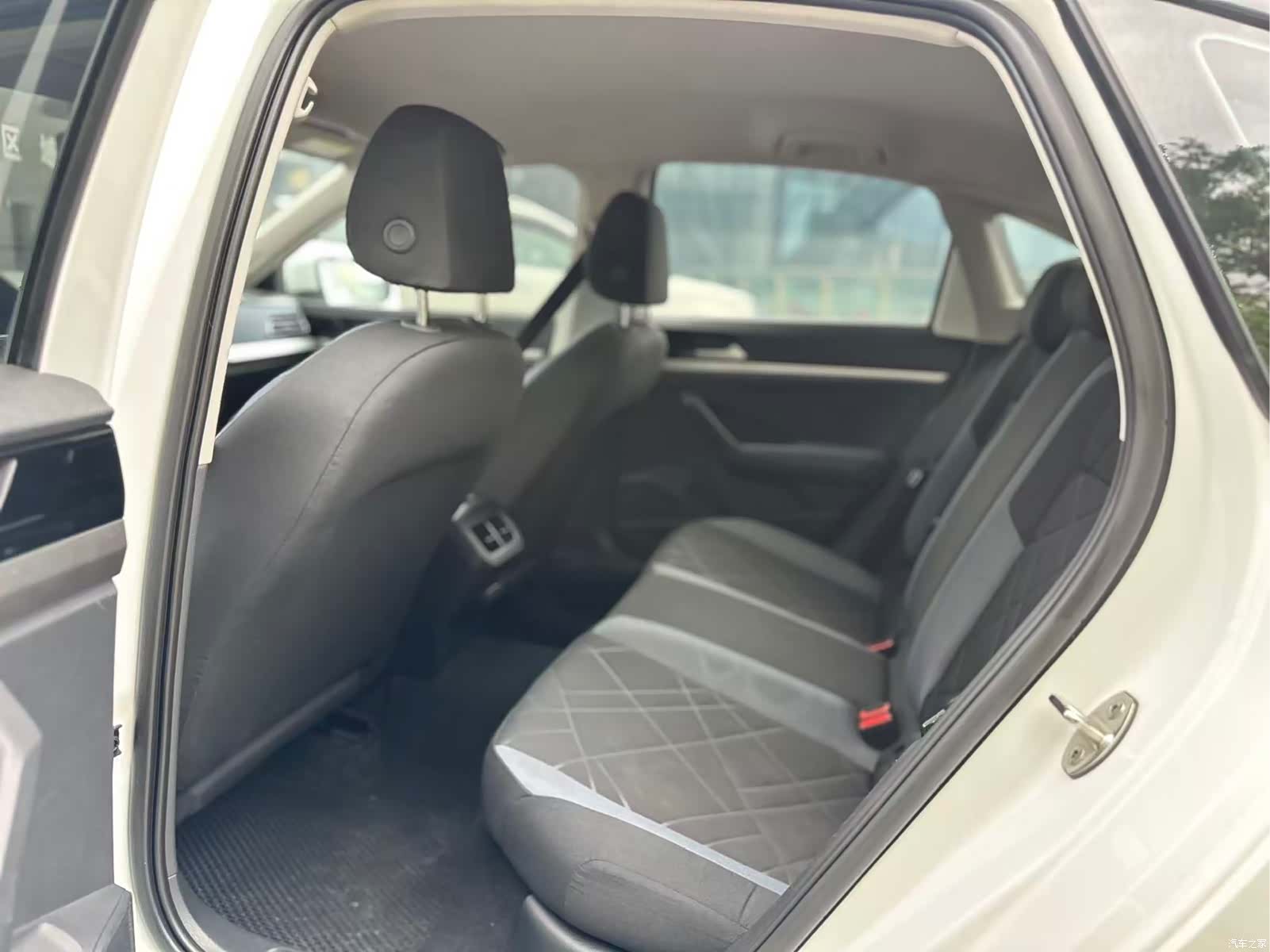 Volkswagen Lavida, 2023 20