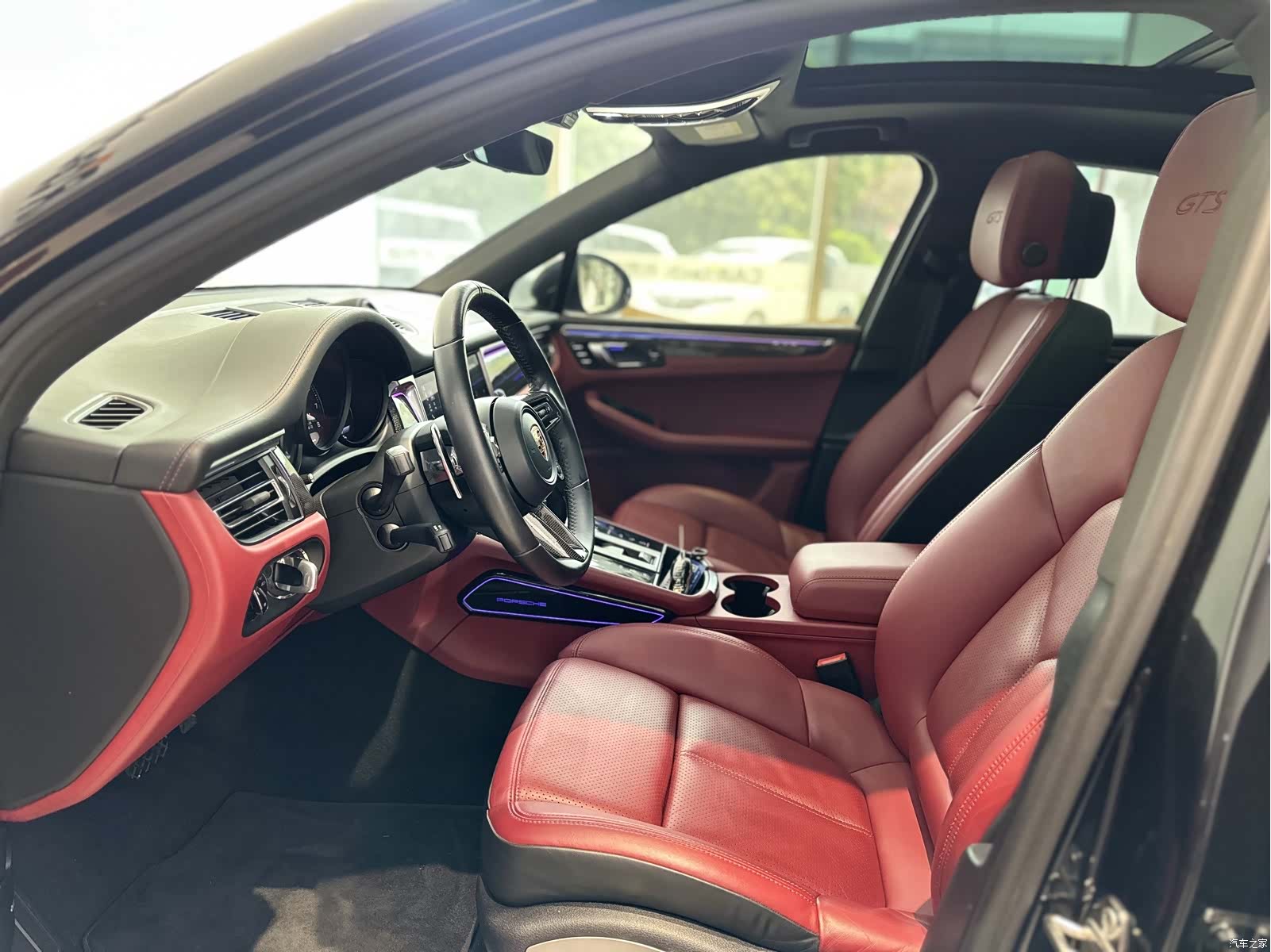 Porsche Macan, 2023 8