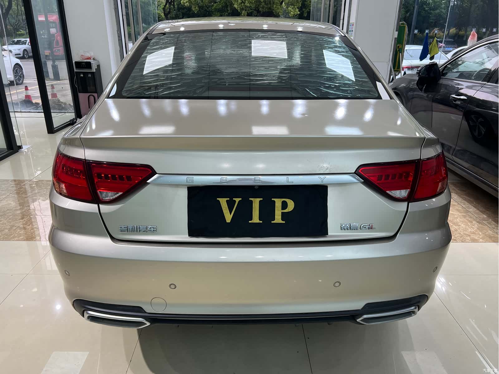Geely Emgrand, 2018 4