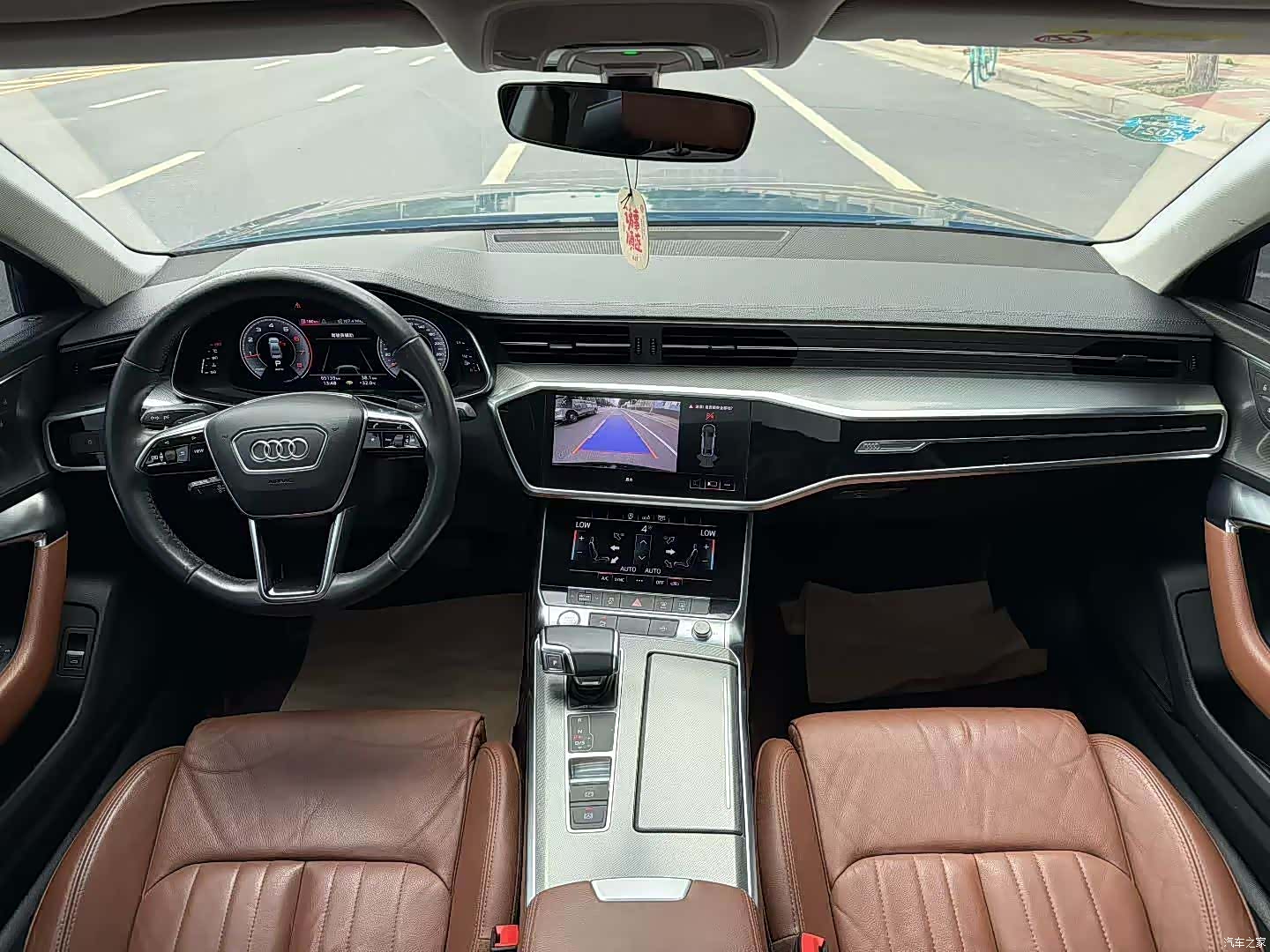 Audi A6L, 2020 все фото