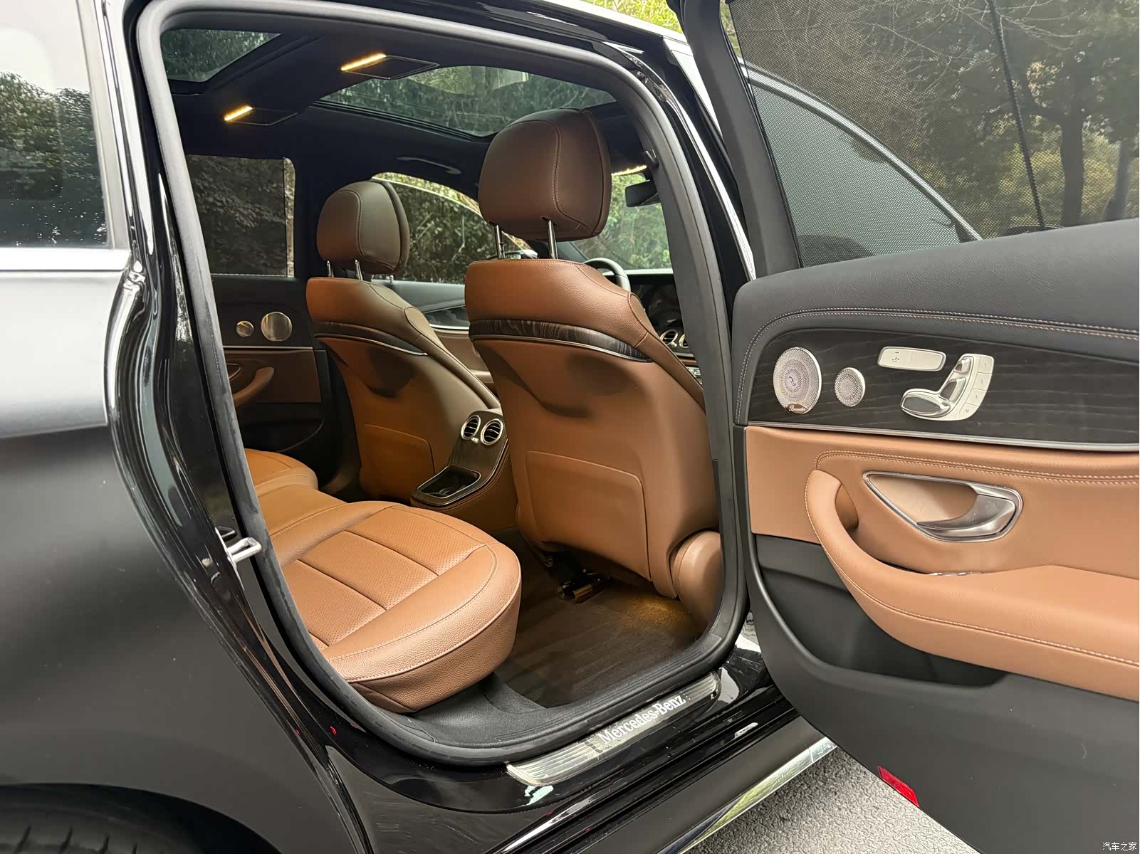 Mercedes-Benz E-Class, 2022 9