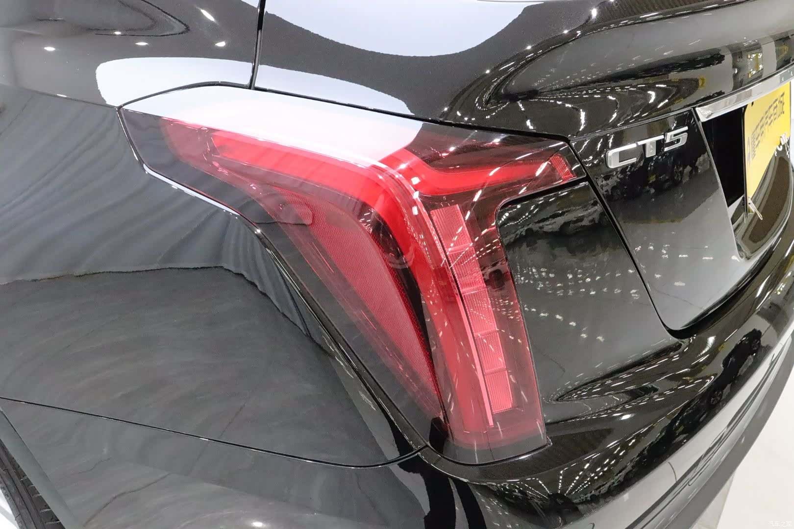 Cadillac CT5, 2023 18