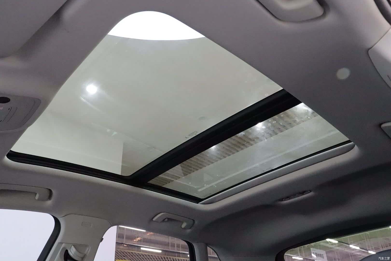 Audi Q3, 2021 16