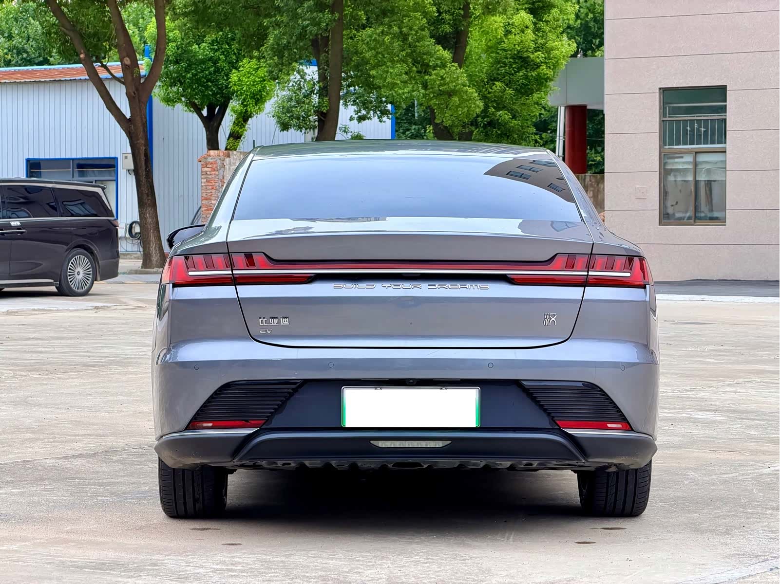 BYD Han, 2022 10