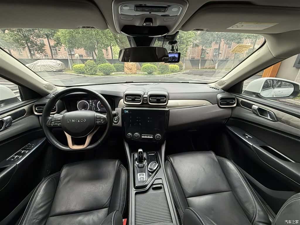 Lynk & Co 01, 2019 13
