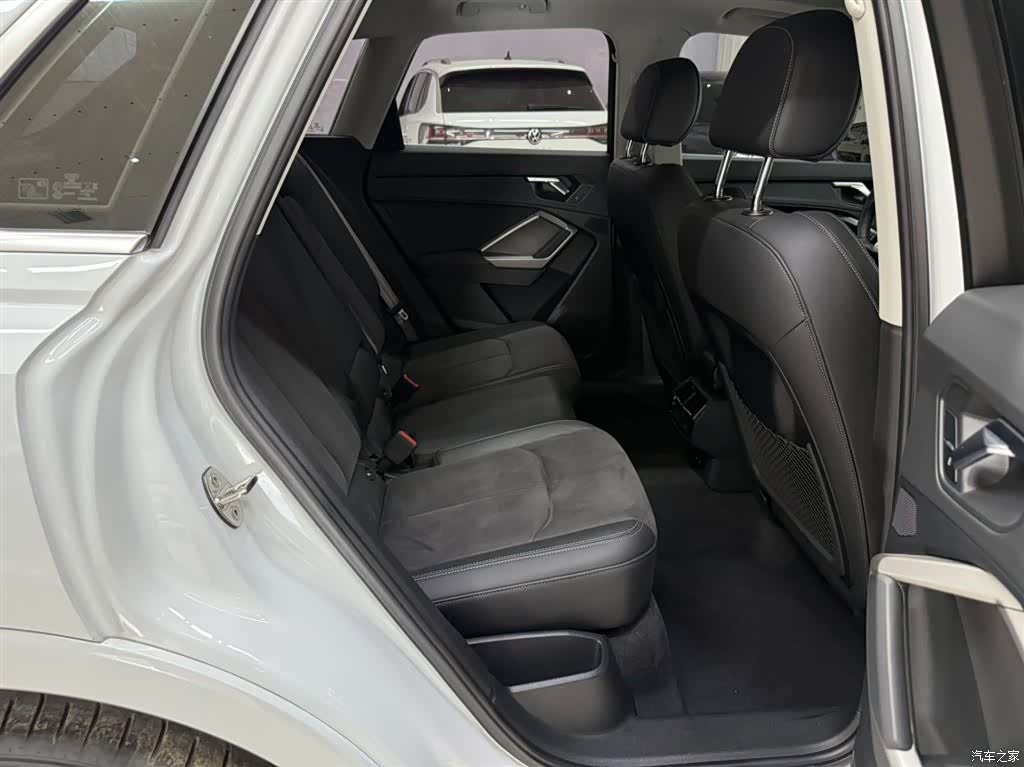 Audi Q3, 2023 22