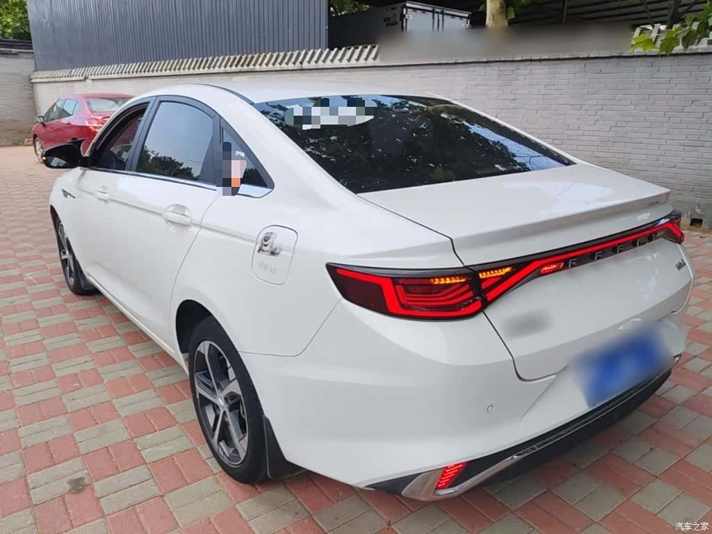 Geely Emgrand, 2021 все фото