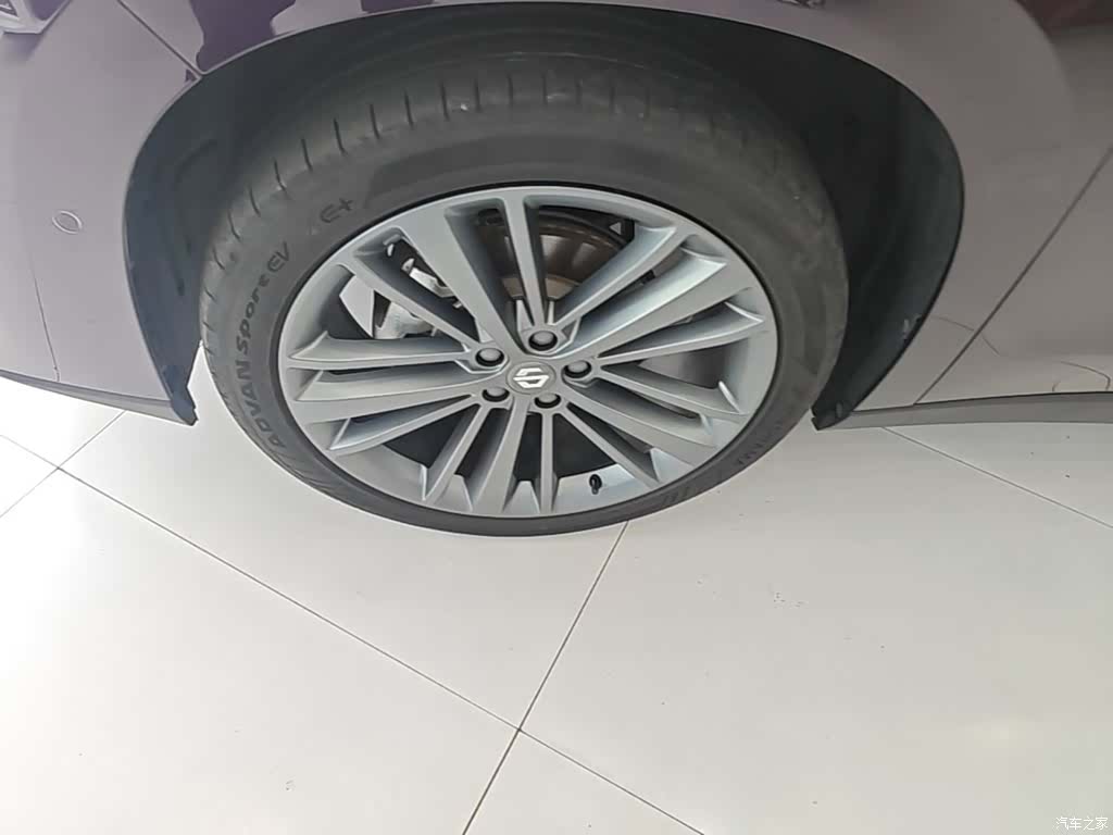 Leapmotor C16, 2024 23