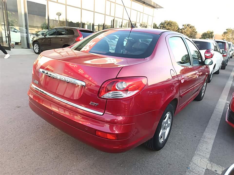 Peugeot 207