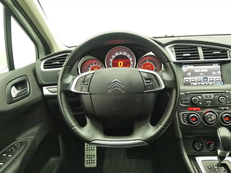 Citroen C4L