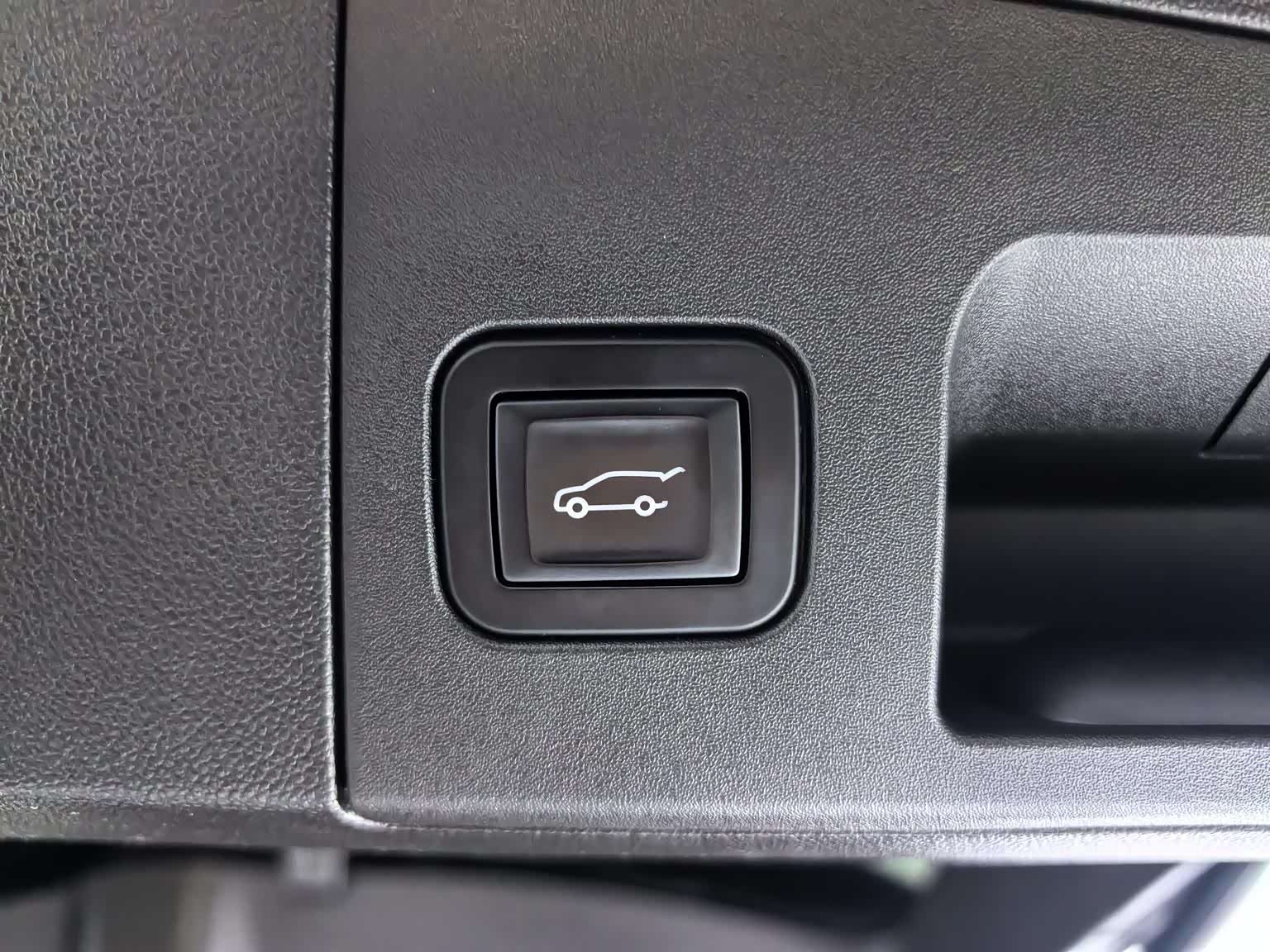 Cadillac XT5, 2017 32