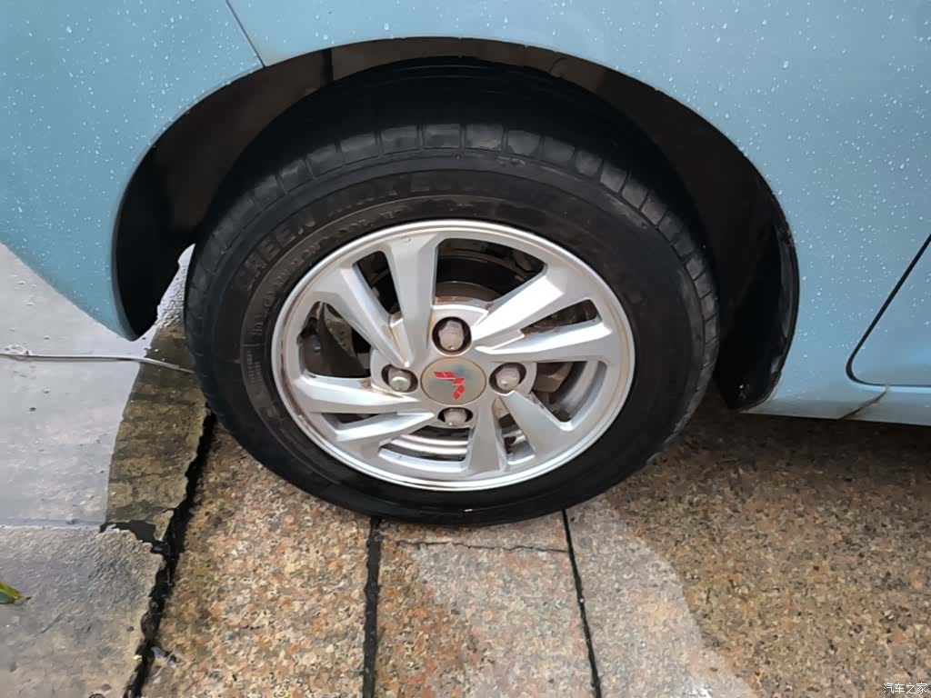 Wuling MINIEV, 2021 23