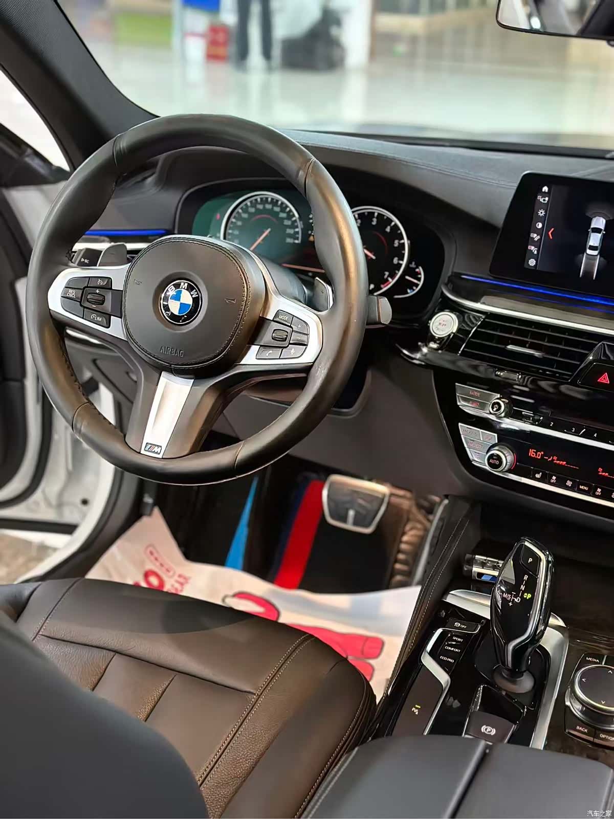 BMW 5 Series, 2018 9