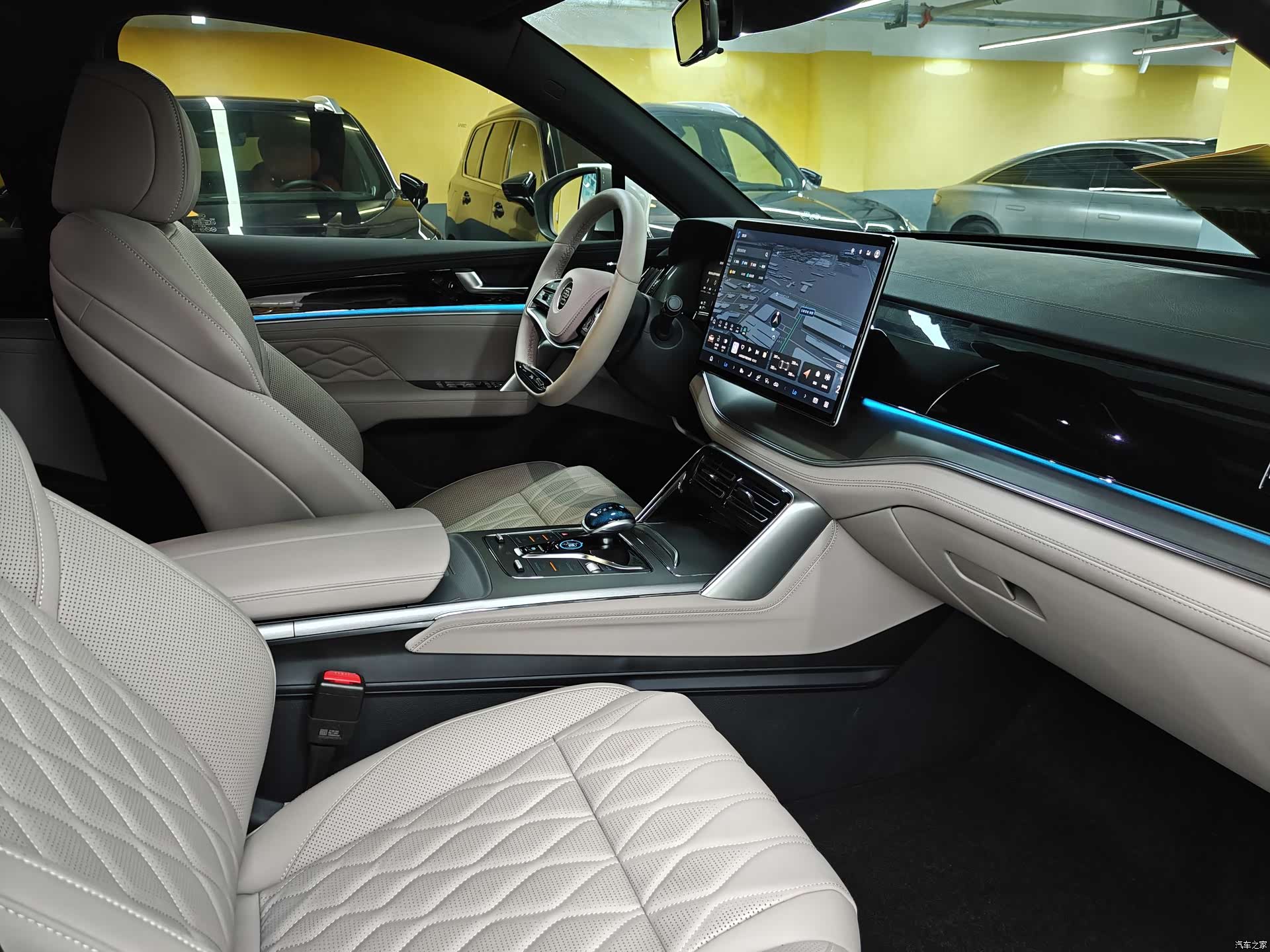 BYD Tang, 2025 10