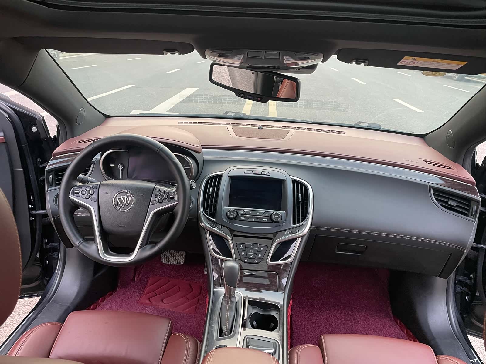 Buick LaCrosse, 2015 10
