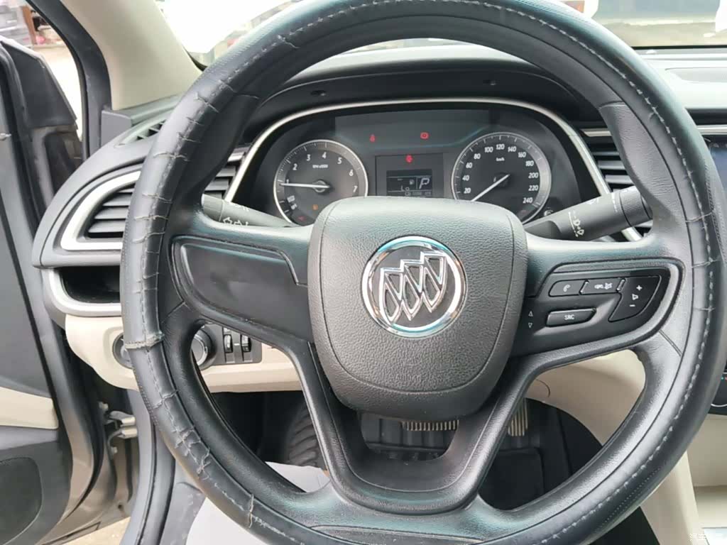 Buick V, 2018 11