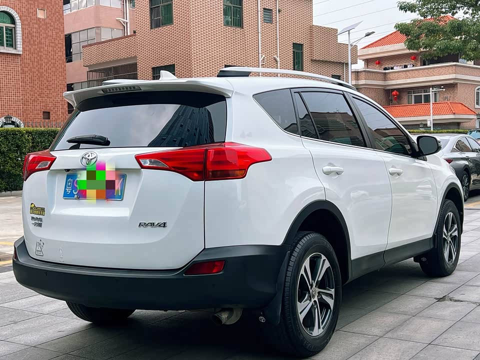 Toyota RAV4 Rongfang