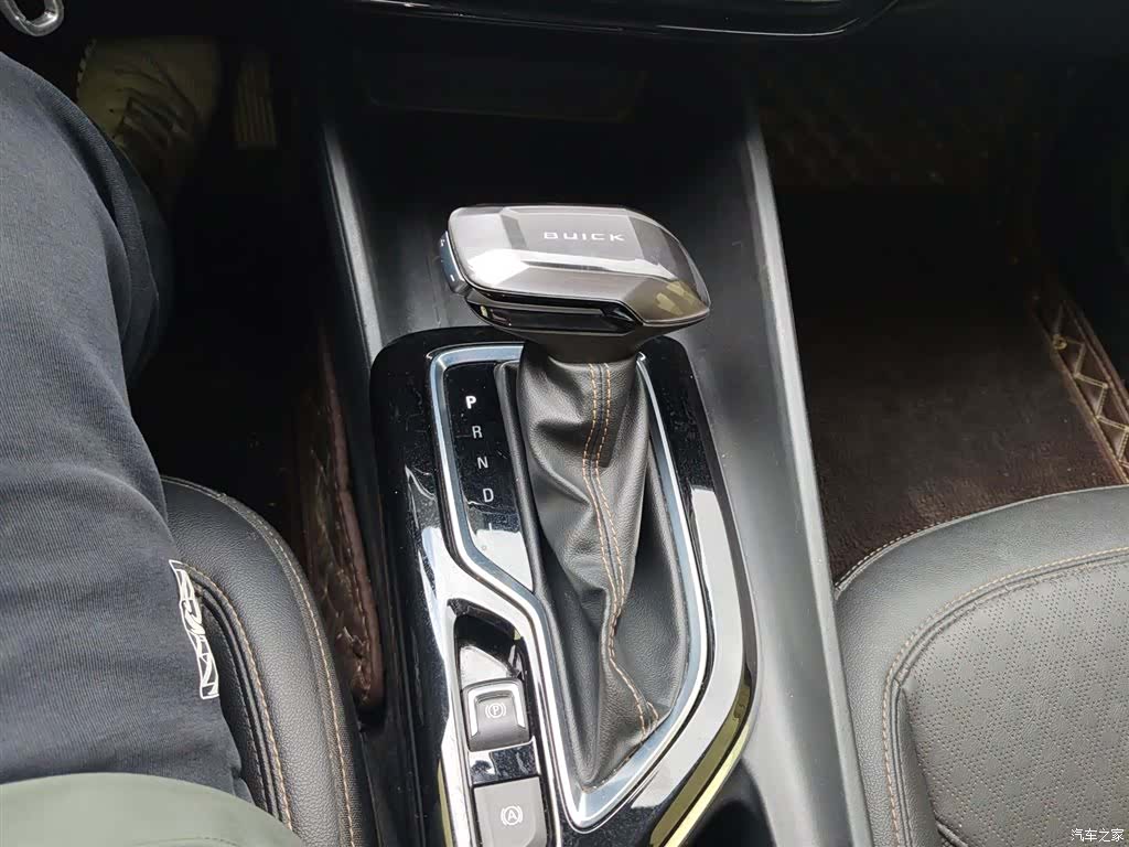 Buick Verano, 2023 10