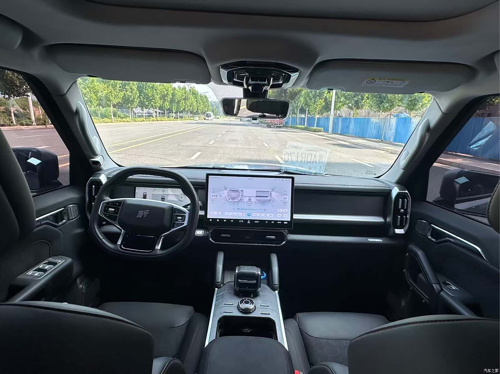 Jetour Traveller, 2024 9
