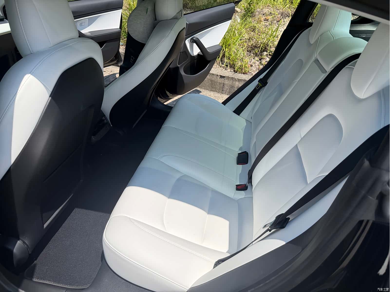 Tesla Model 3, 2020 6