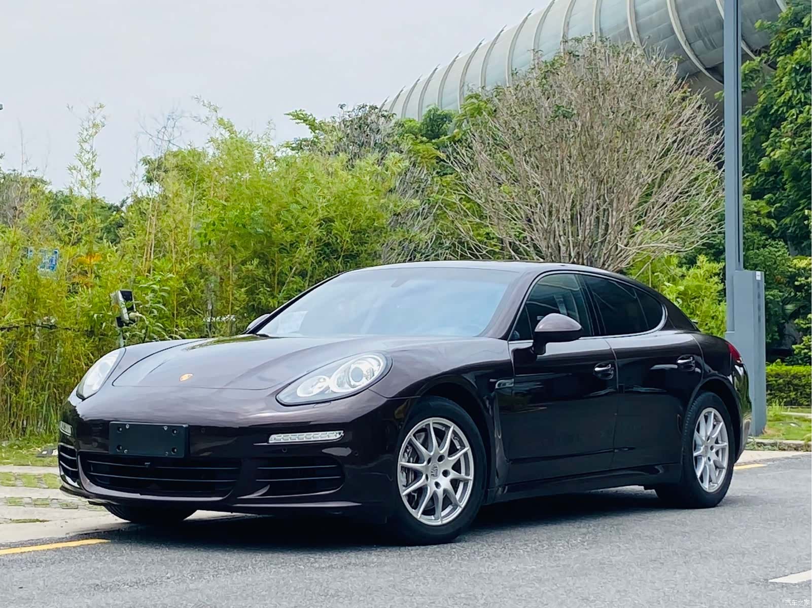 Porsche Panamera, 2015 1
