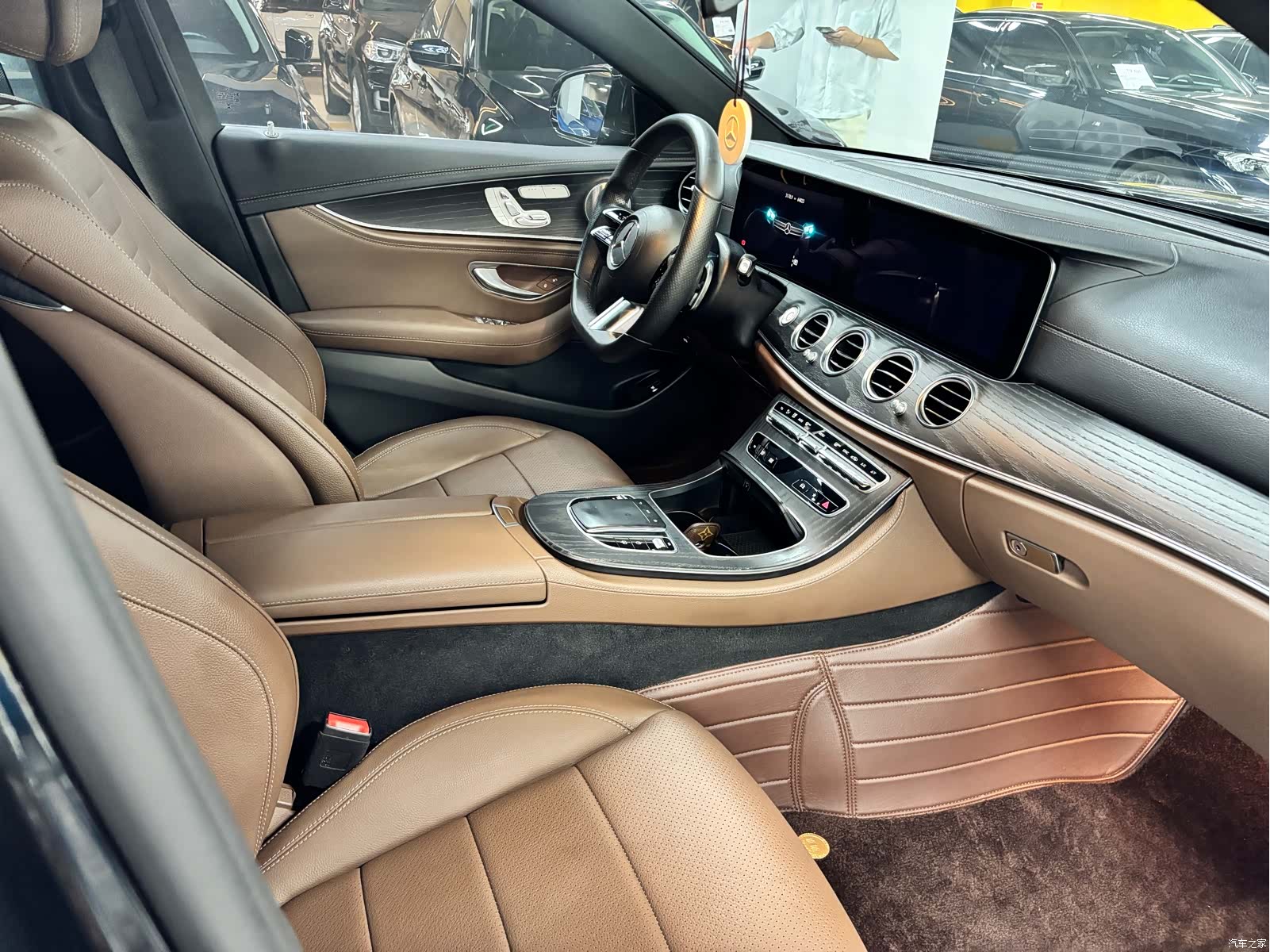 Mercedes-Benz E-Class, 2021 все фото