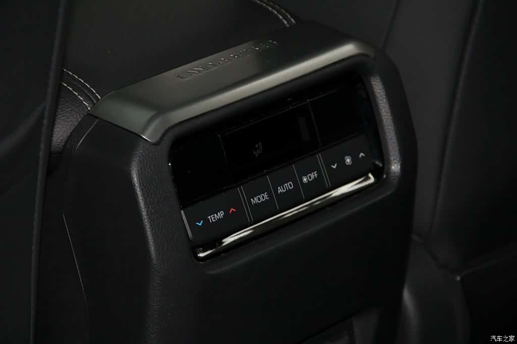 Toyota Prado, 2026 28