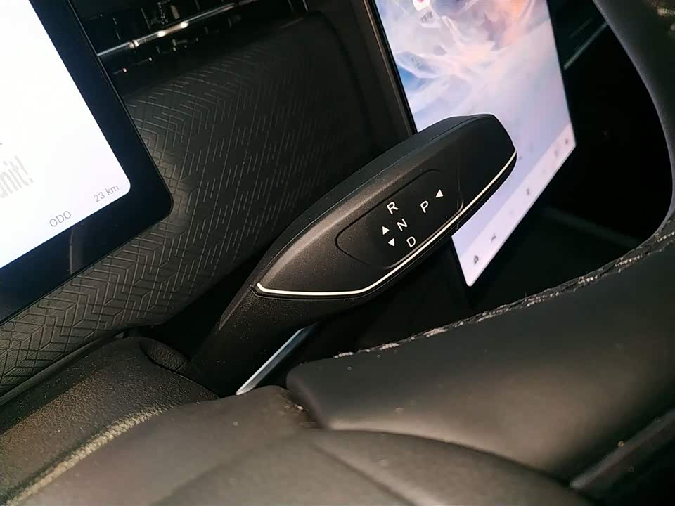 Chery Explore 06 C-DM