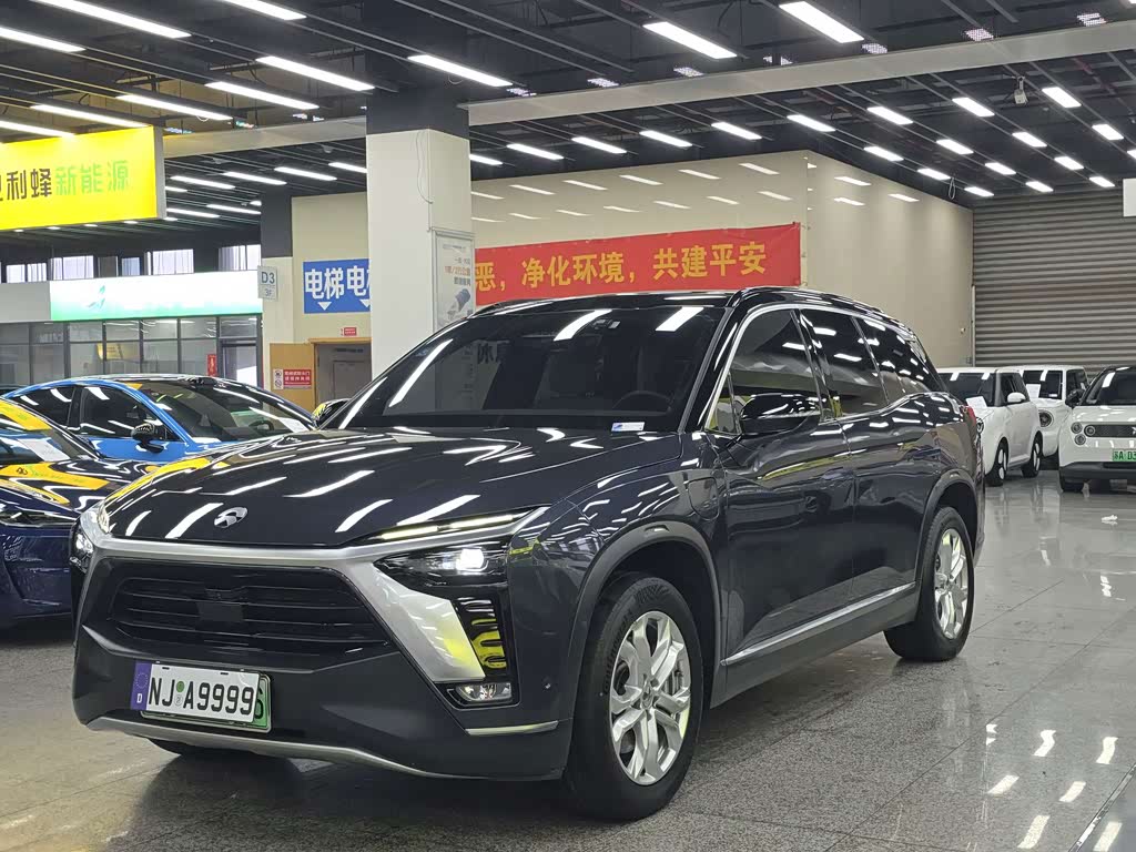 NIO ES8