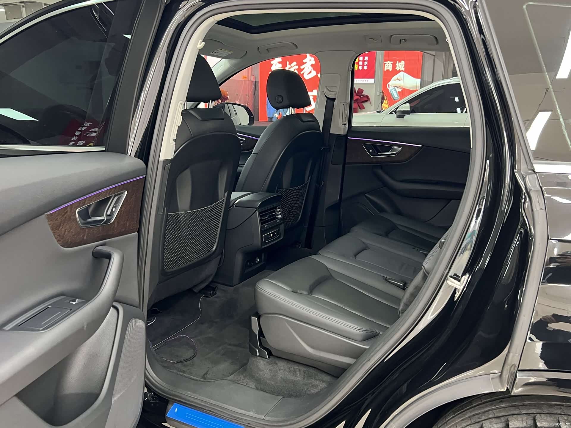 Audi Q7, 2022 6