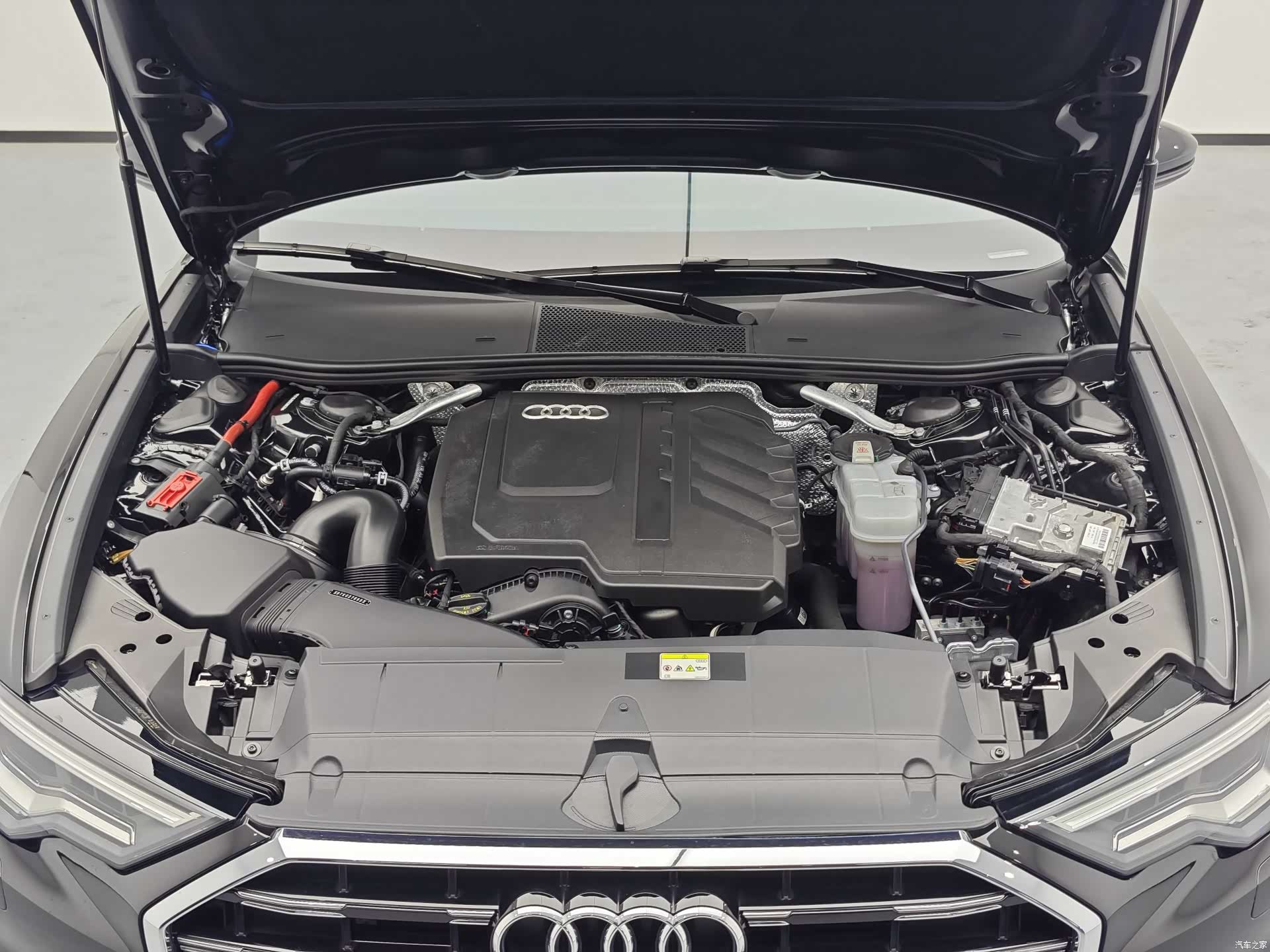 Audi A6L, 2024 14