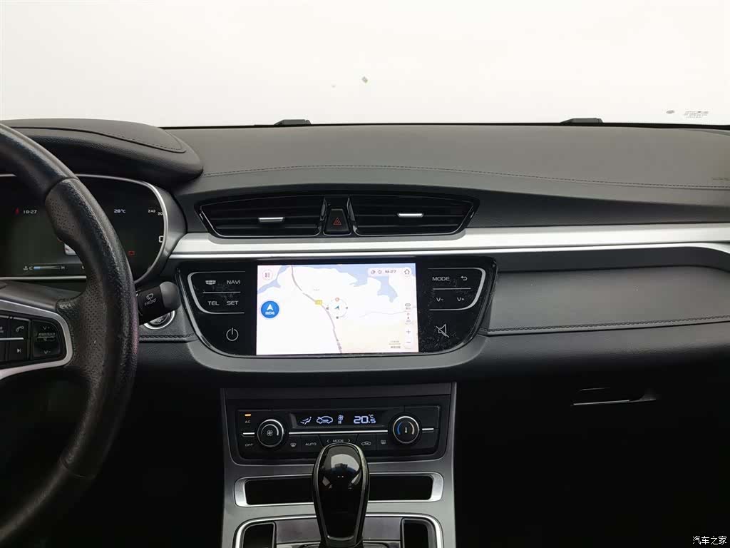 Geely Emgrand, 2018 12