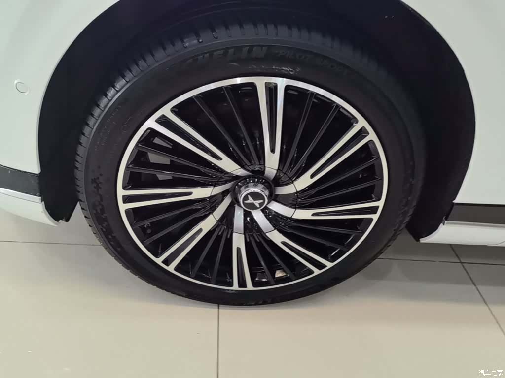 Xpeng G9, 2023 23