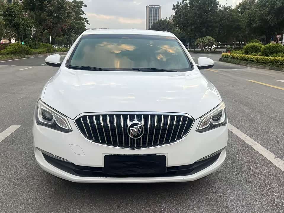Buick Yinglang