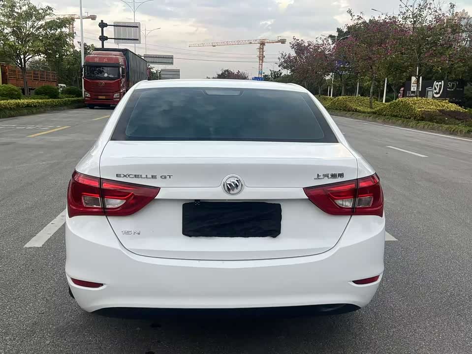 Buick Yinglang