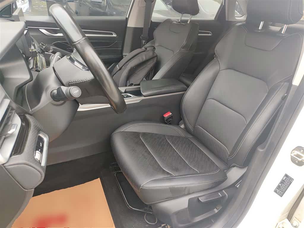 Geely Emgrand, 2023 11