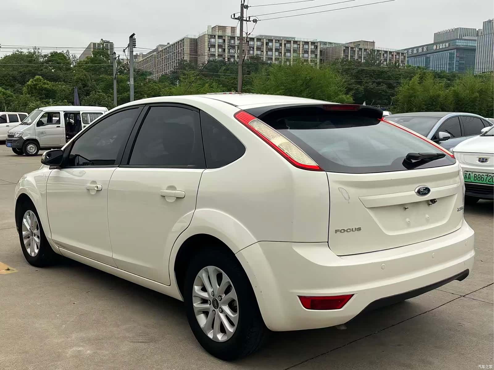 Ford Focus, 2016 12
