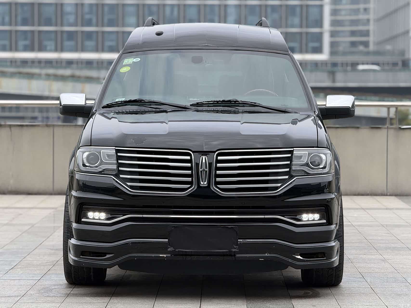 Lincoln Navigator, 2017 2