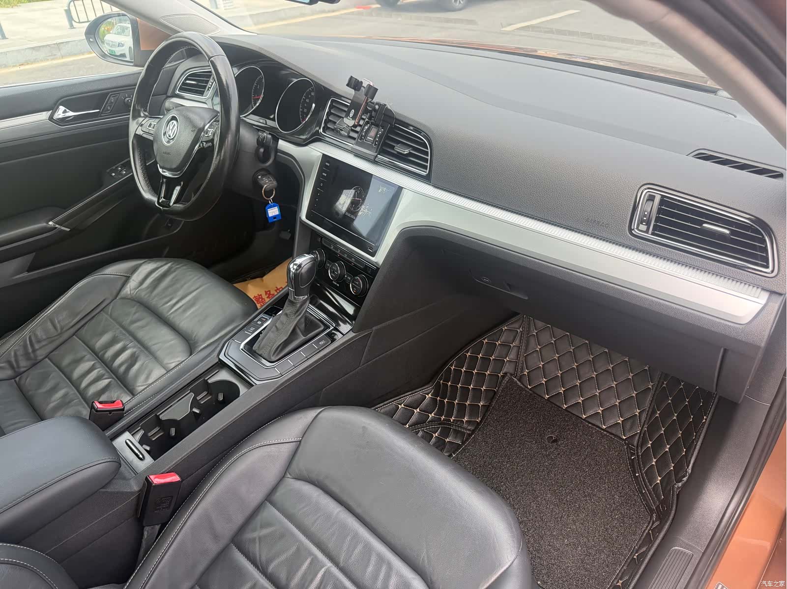 Volkswagen Lamando, 2016 15