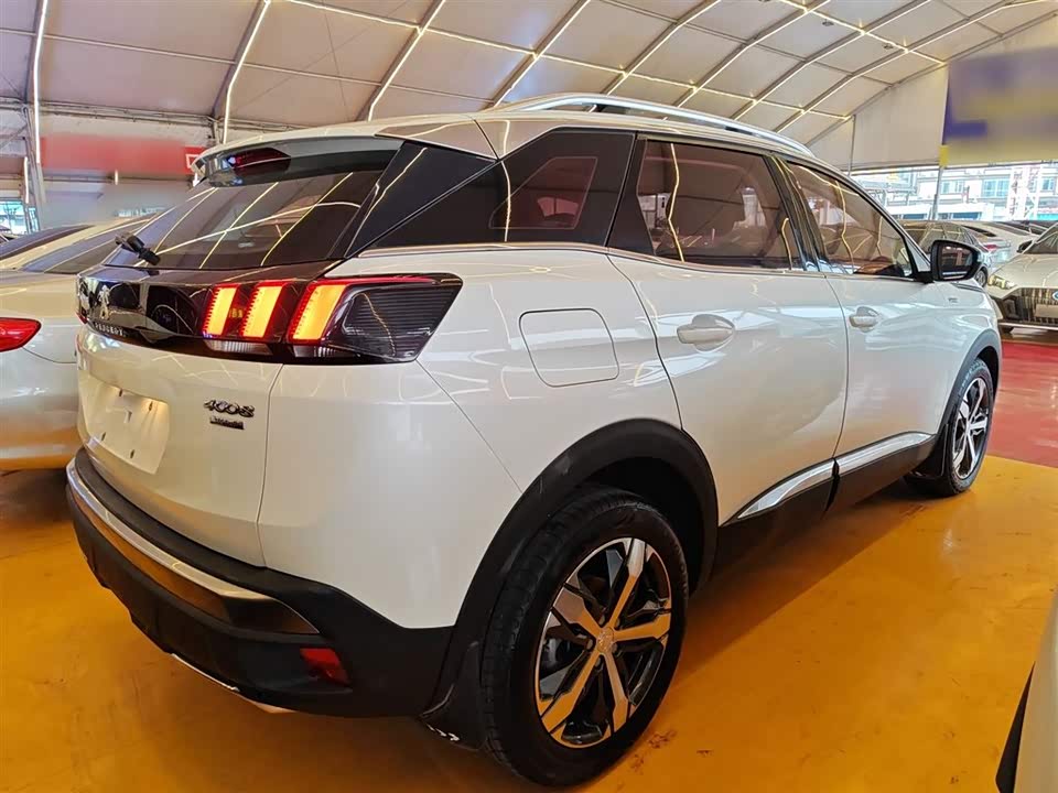 Peugeot 4008